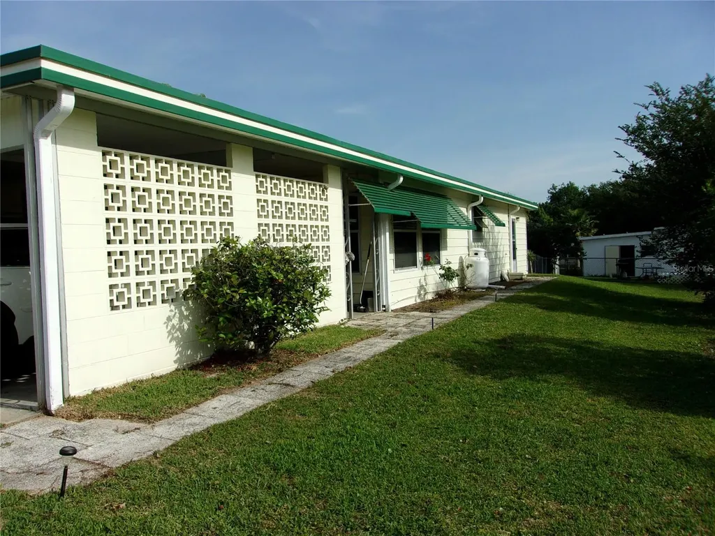 6485 NE 2nd Street Ocala FL 34470