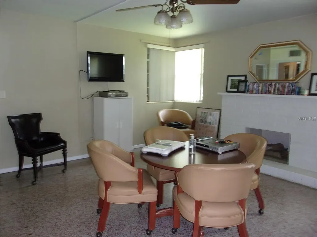 6485 NE 2nd Street Ocala FL 34470