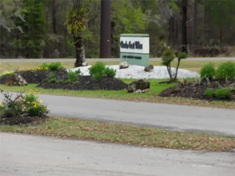 6485 NE 2nd Street Ocala FL 34470