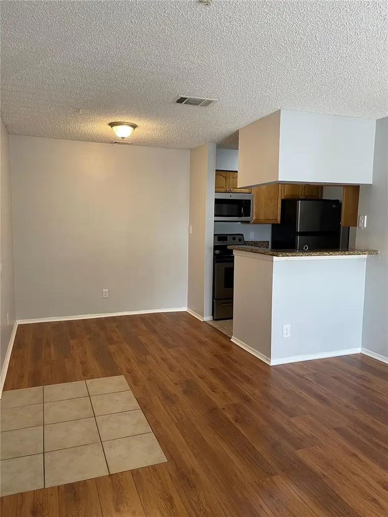 238 Afton Square Altamonte Springs FL 32714