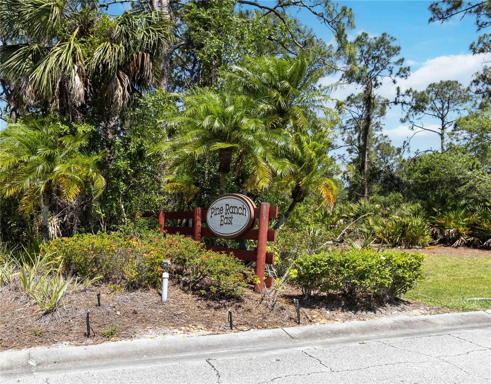 296 Pine Ranch Trail Osprey FL 34229