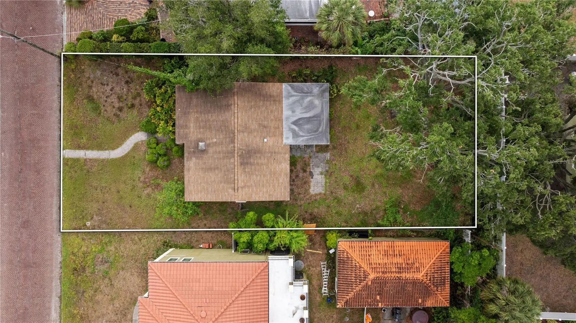 910 W Virginia Avenue Tampa FL 33603