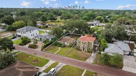 910 W Virginia Avenue Tampa FL 33603