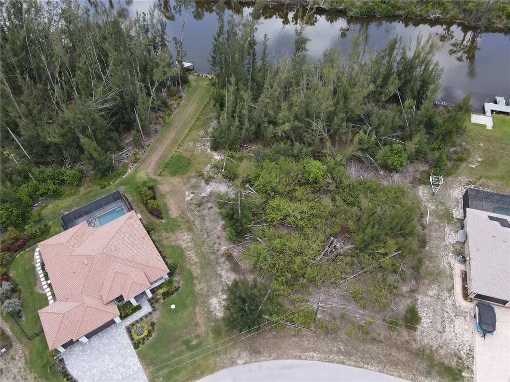 10662 Kearsarge Circle Port Charlotte FL 33981