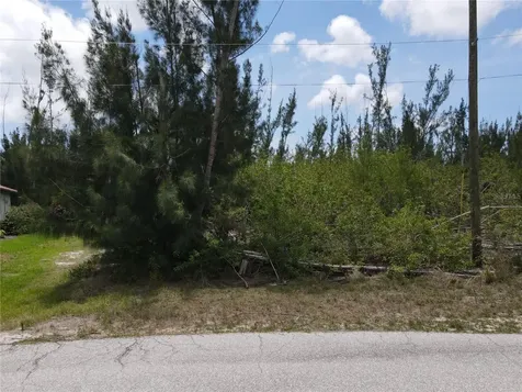 10662 Kearsarge Circle Port Charlotte FL 33981