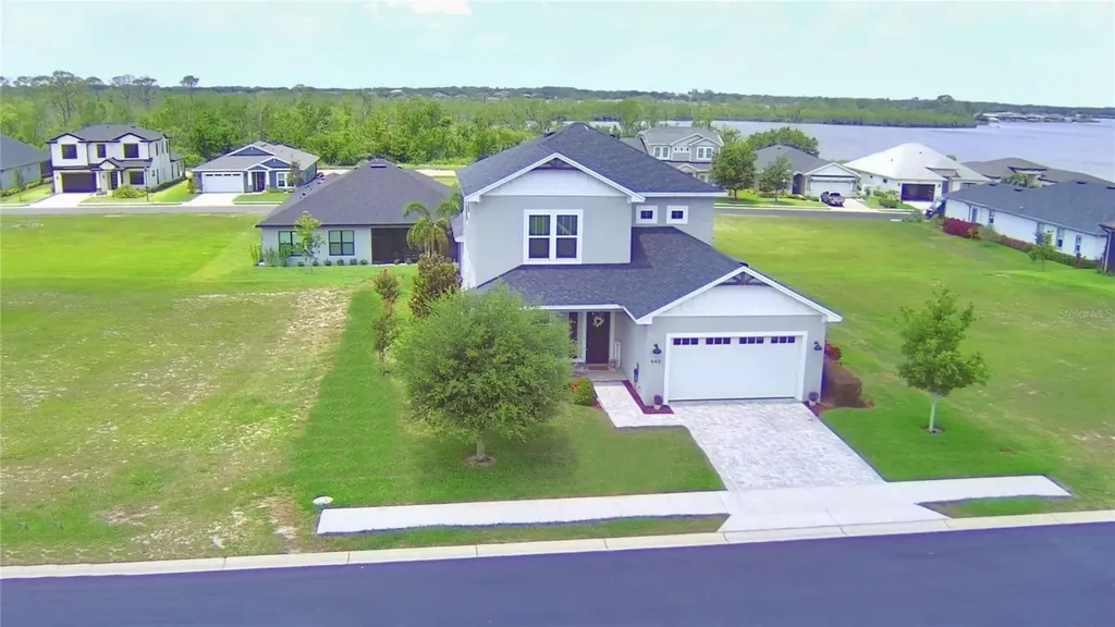 445 Waterfern Trail Drive Auburndale FL 33823
