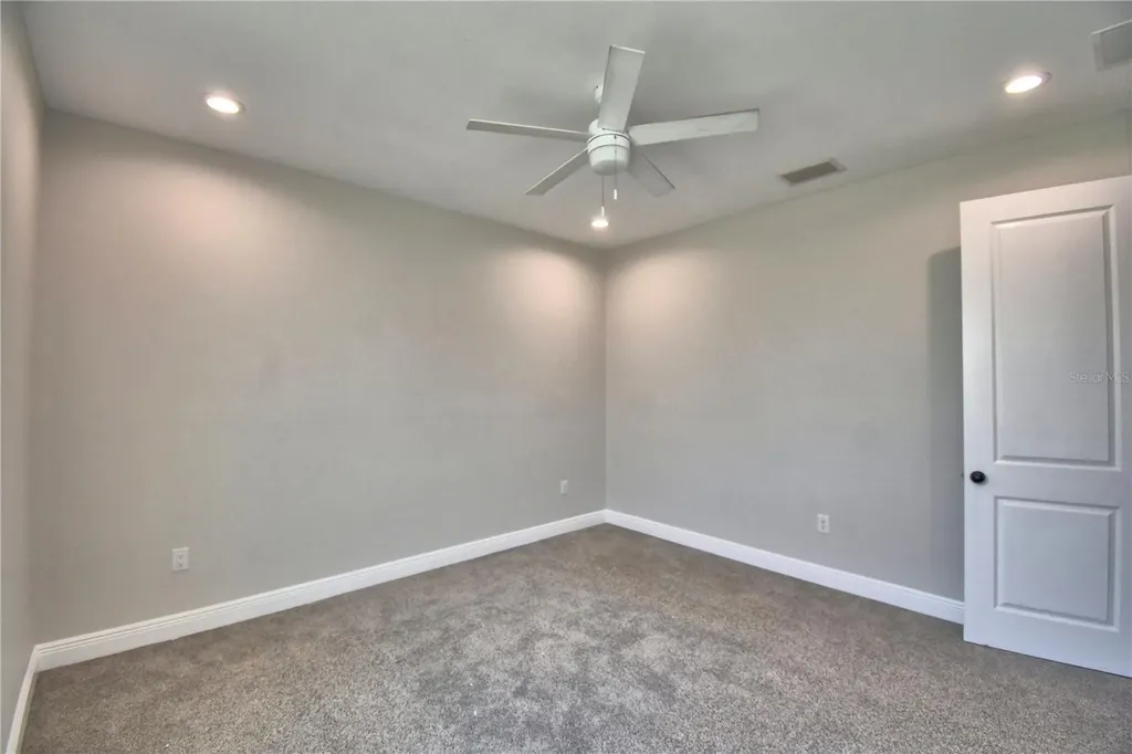445 Waterfern Trail Drive Auburndale FL 33823