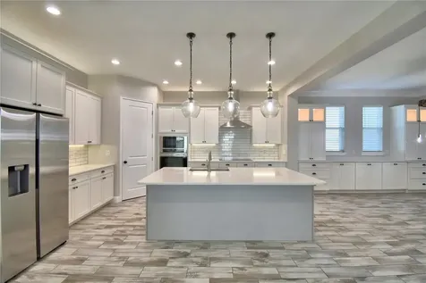 445 Waterfern Trail Drive Auburndale FL 33823