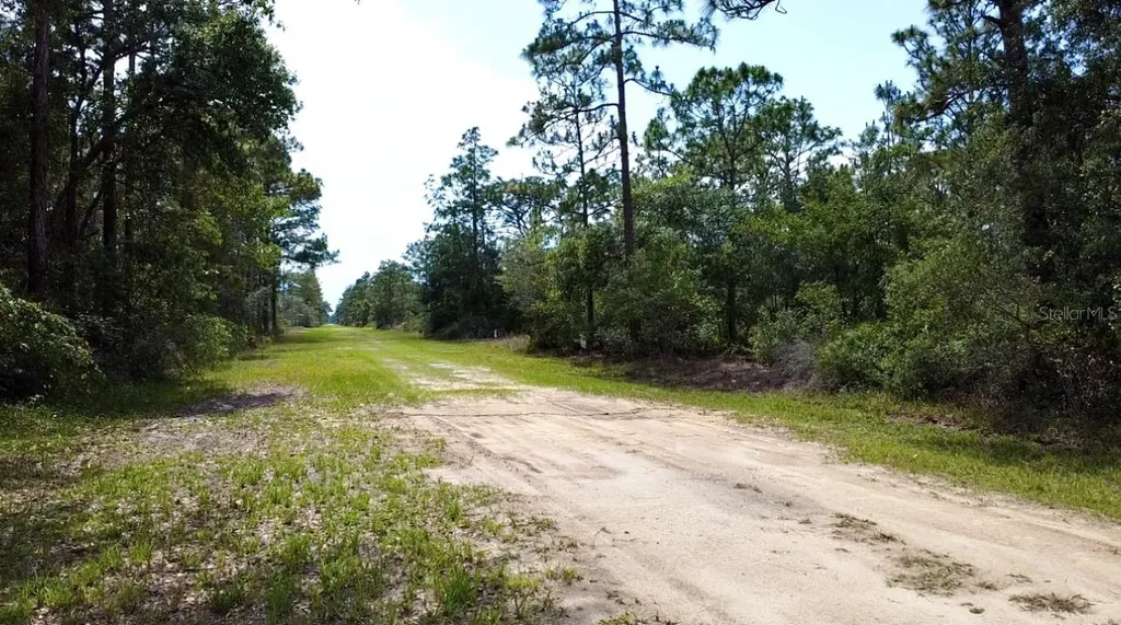 514 Indian Lake Drive Indian Lake Estates FL 33855