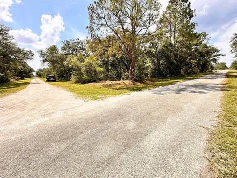 514 Indian Lake Drive Indian Lake Estates FL 33855