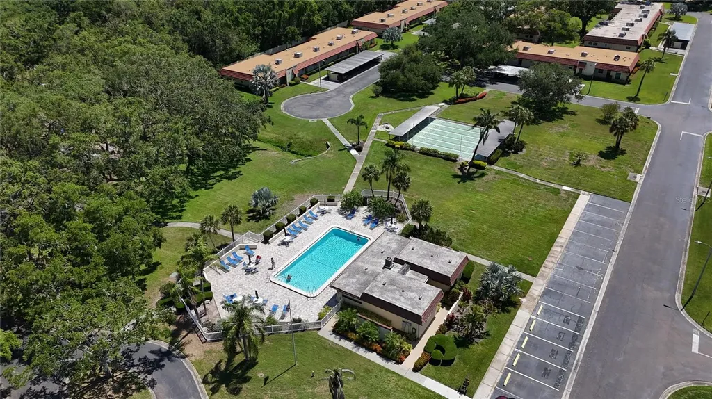 1701 Pinehurst Road Dunedin FL 34698