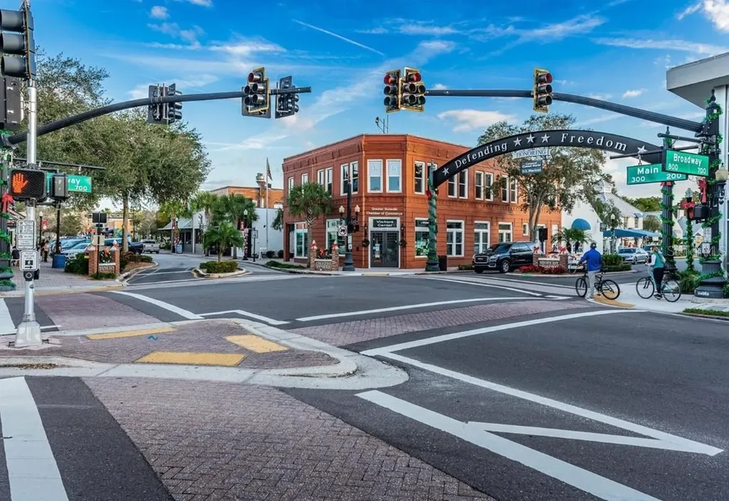 1701 Pinehurst Road Dunedin FL 34698