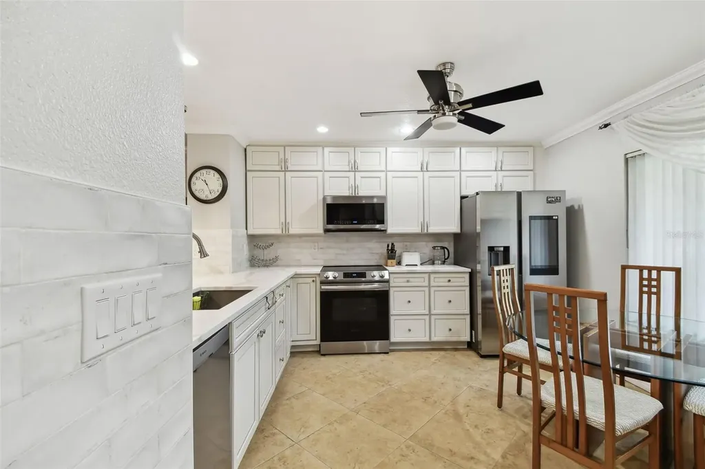 1801 E Lake Road Palm Harbor FL 34685