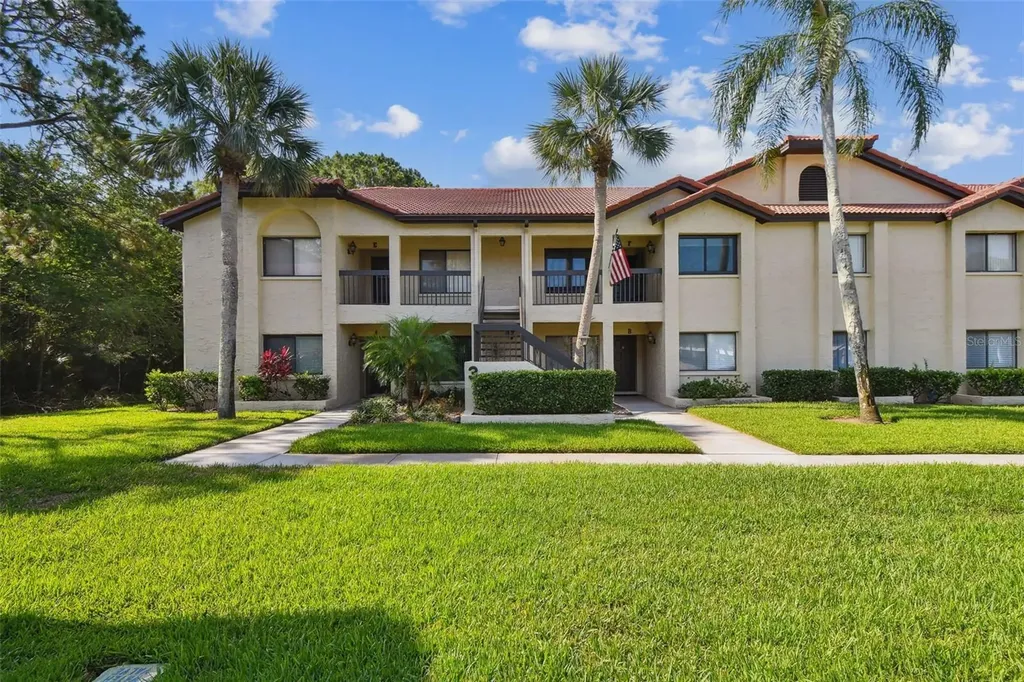 1801 E Lake Road Palm Harbor FL 34685