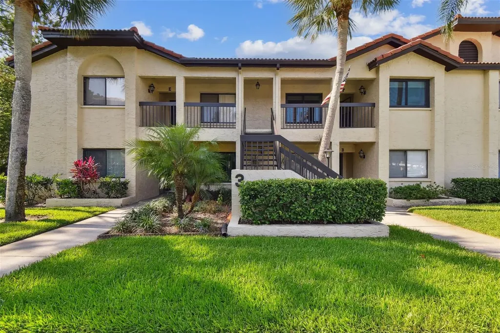 1801 E Lake Road Palm Harbor FL 34685