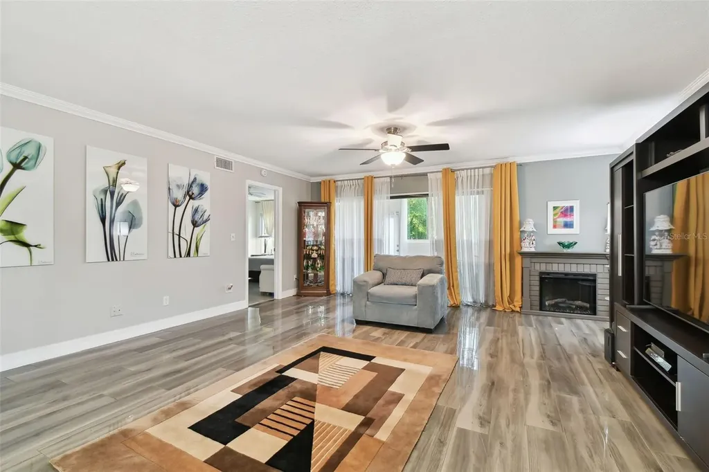 1801 E Lake Road Palm Harbor FL 34685