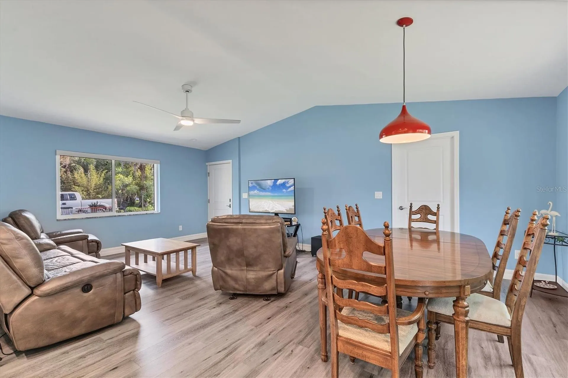 352 Glenwood Avenue Osprey FL 34229