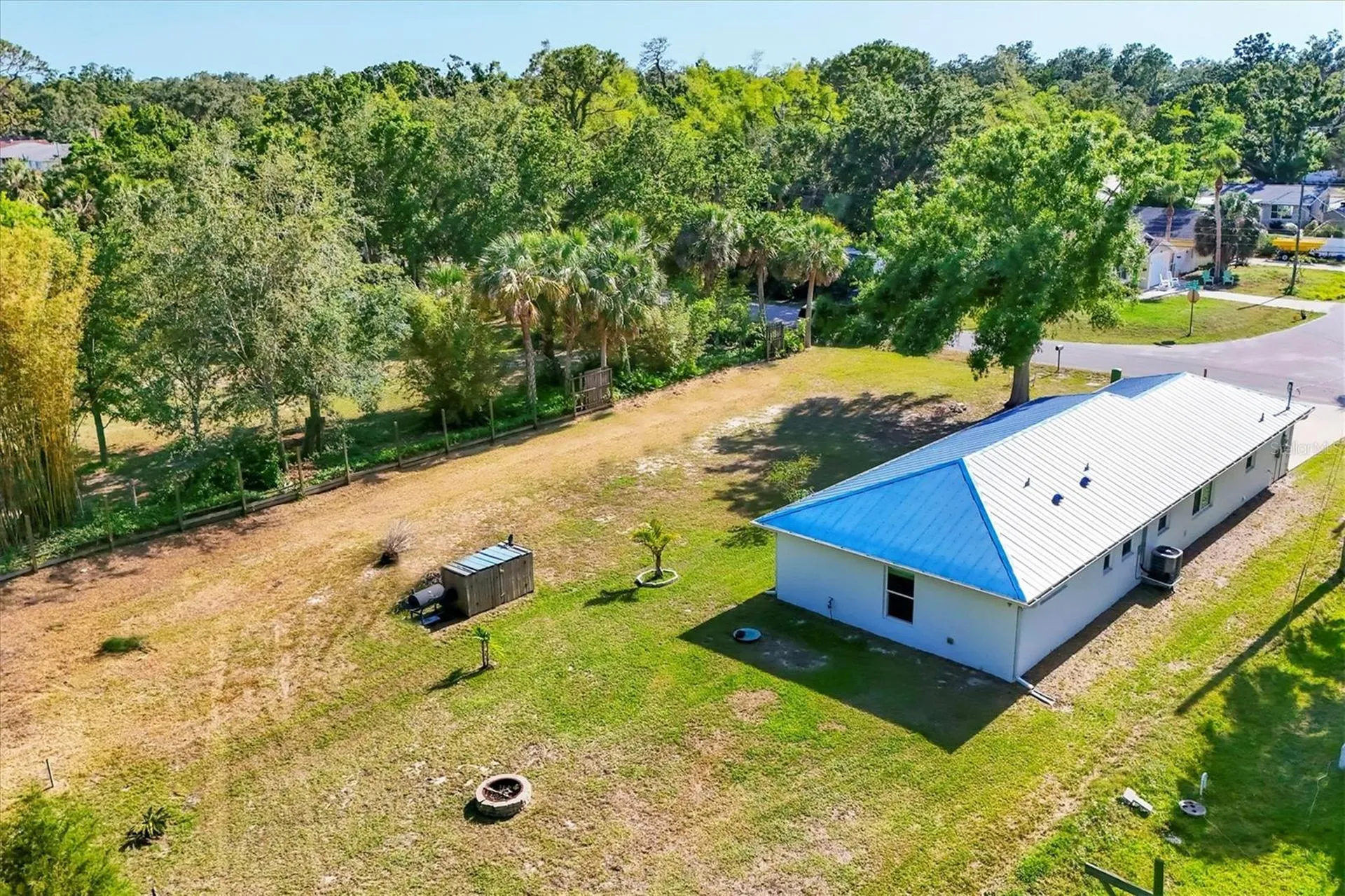 352 Glenwood Avenue Osprey FL 34229