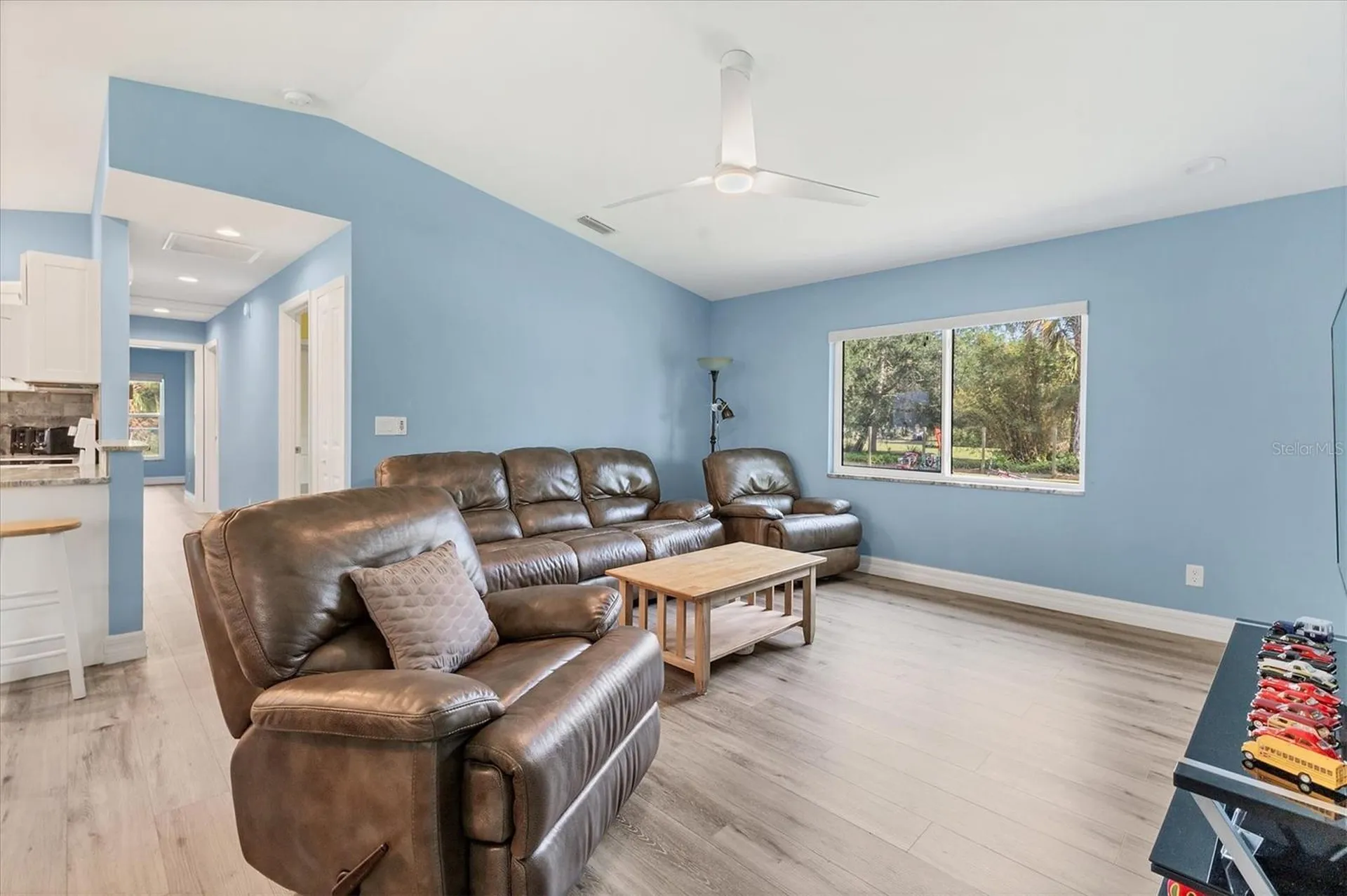 352 Glenwood Avenue Osprey FL 34229