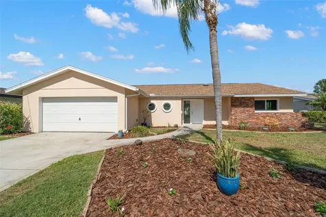 3932 Shore Acres Boulevard NE St Petersburg FL 33703
