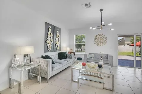 3400 Mount Vernon Way Kissimmee FL 34741