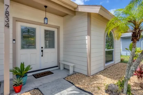 7834 38th Court E Sarasota FL 34243