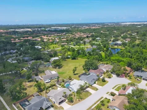 7834 38th Court E Sarasota FL 34243