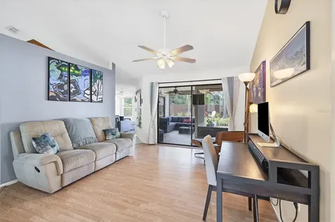 7834 38th Court E Sarasota FL 34243