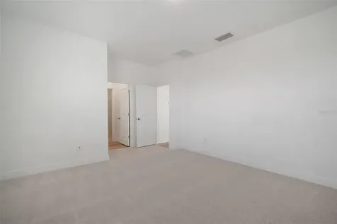 10709 Wading River Avenue Parrish FL 34219