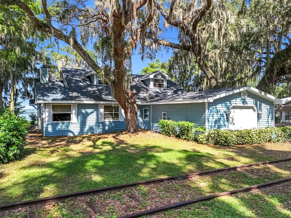 1107 Northshore Drive Eustis FL 32726