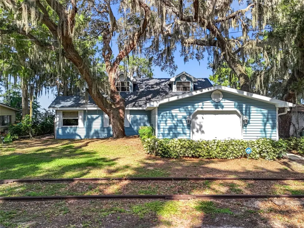 1107 Northshore Drive Eustis FL 32726