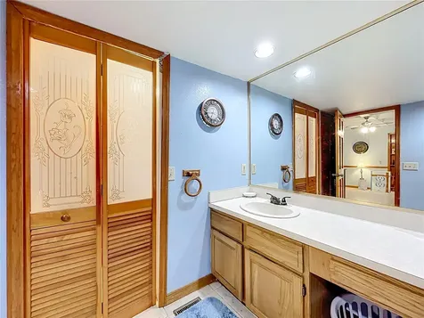 1107 Northshore Drive Eustis FL 32726