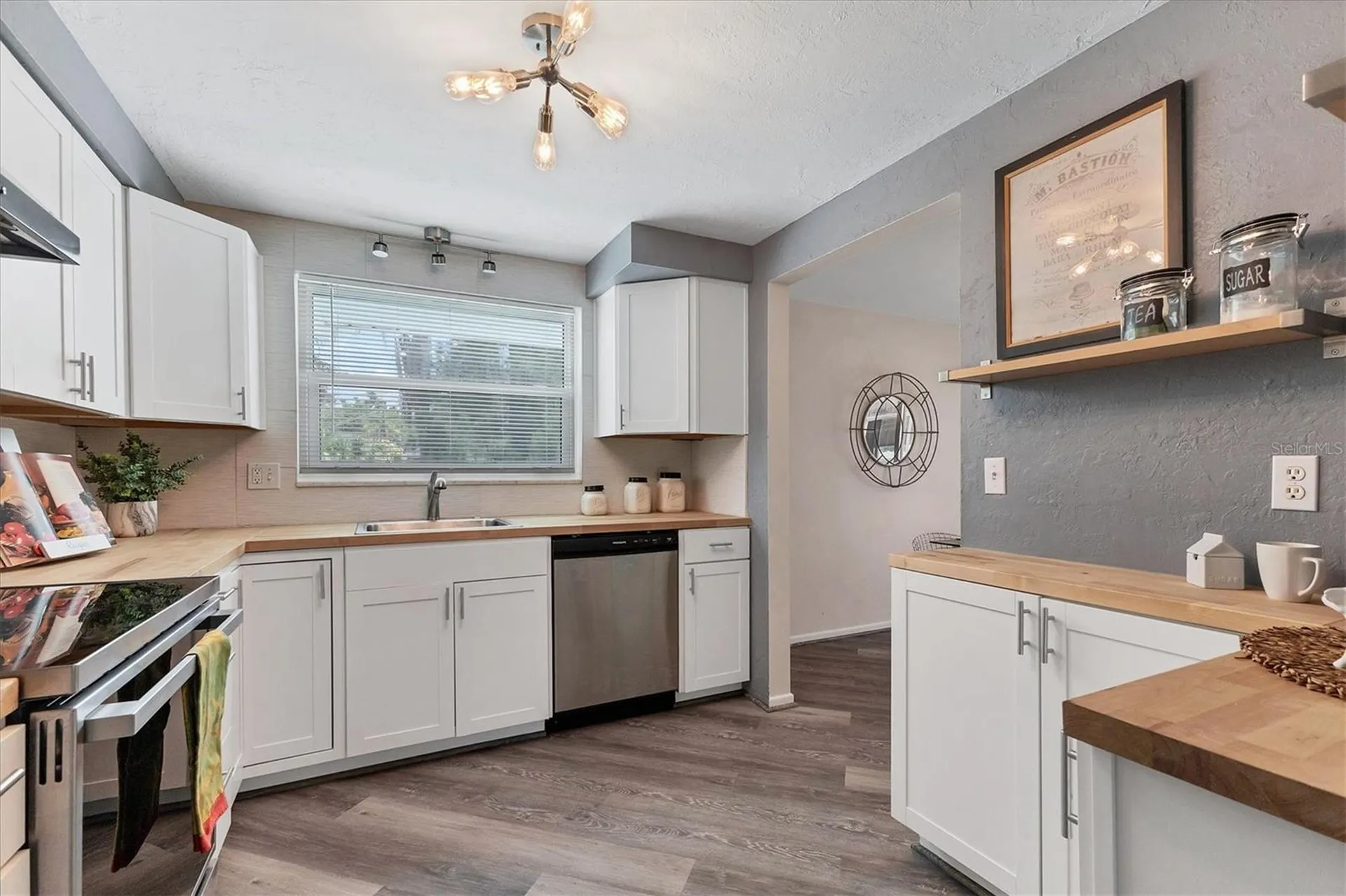 4151 Olive Avenue Sarasota FL 34231