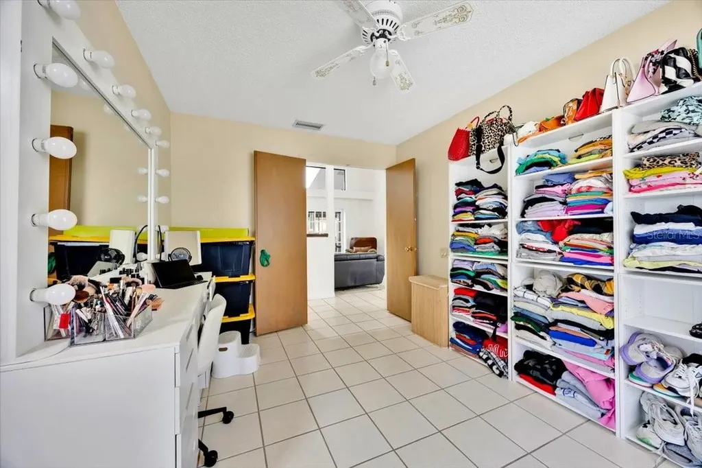 2900 Hammock Drive Plant City FL 33566