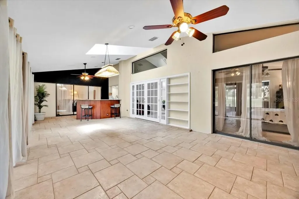 2900 Hammock Drive Plant City FL 33566