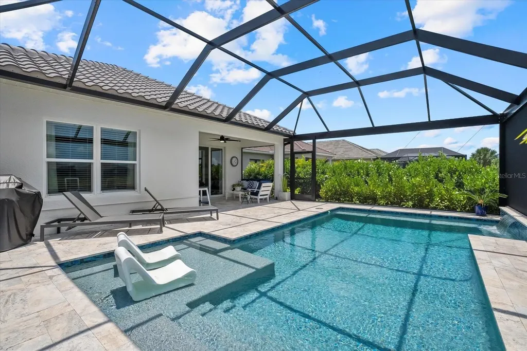 10120 Canaveral Circle Sarasota FL 34241