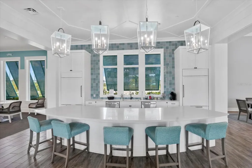 10120 Canaveral Circle Sarasota FL 34241