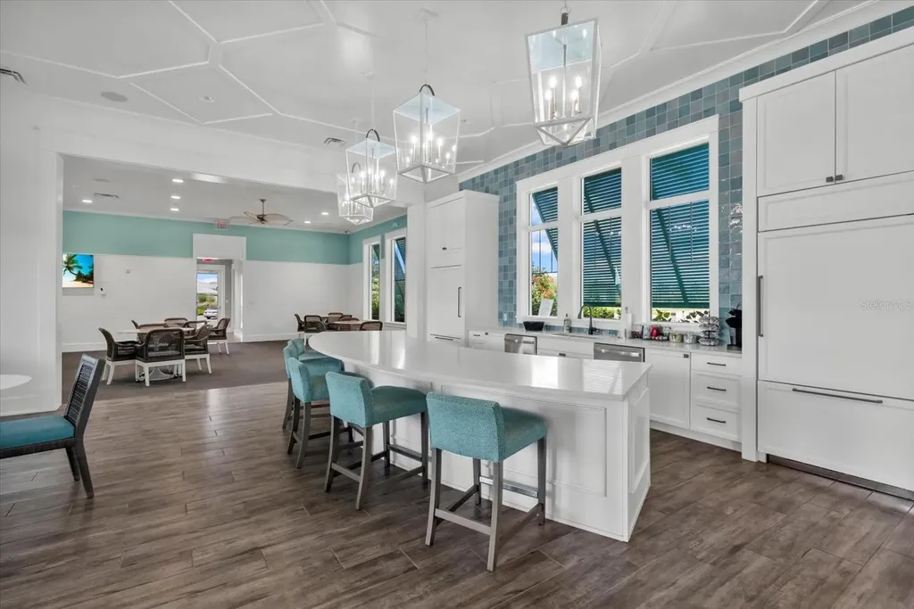 10120 Canaveral Circle Sarasota FL 34241
