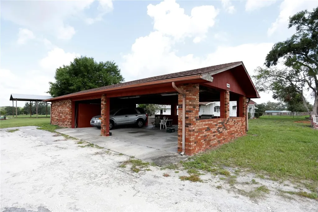 14409 Curley Road Dade City FL 33525