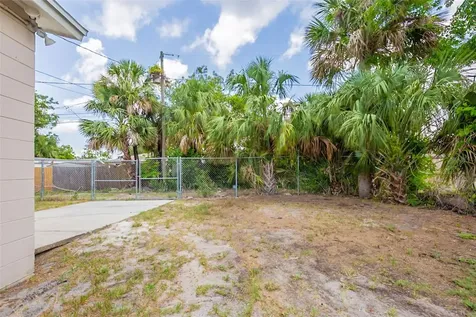 4111 13th Avenue S St Petersburg FL 33711