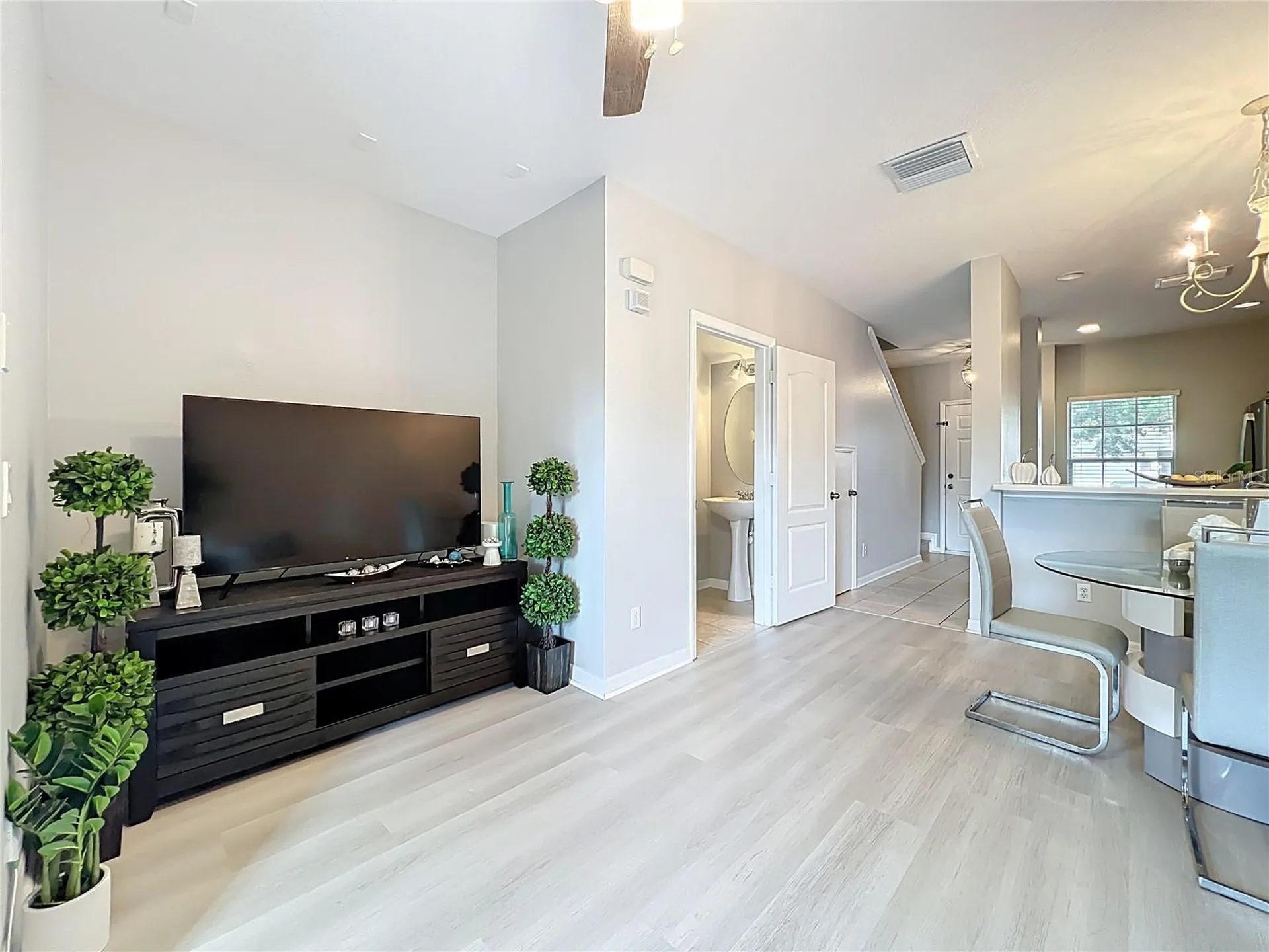 3309 Wilshire Way Road Orlando FL 32829