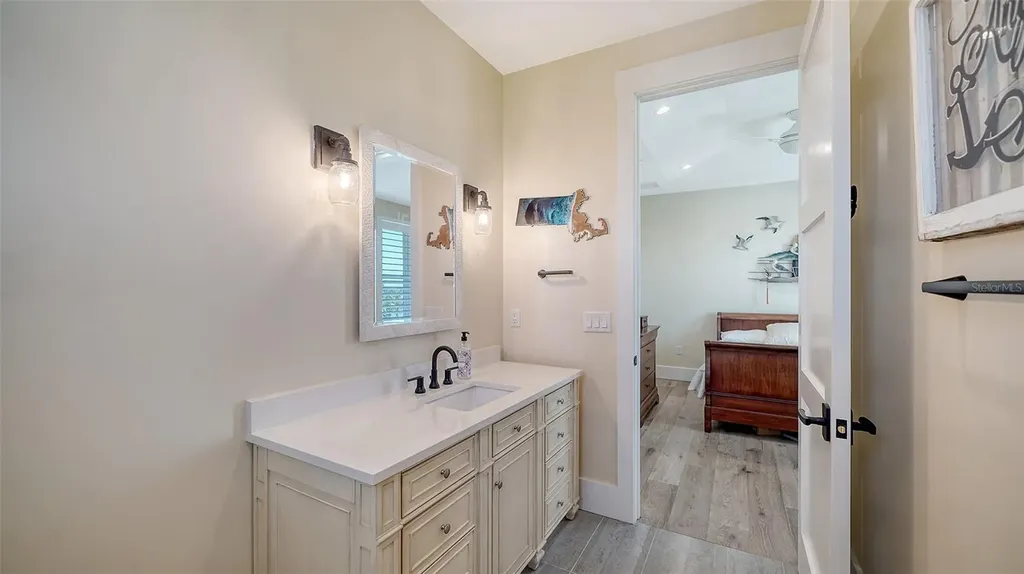 630 De Narvaez Drive Longboat Key FL 34228