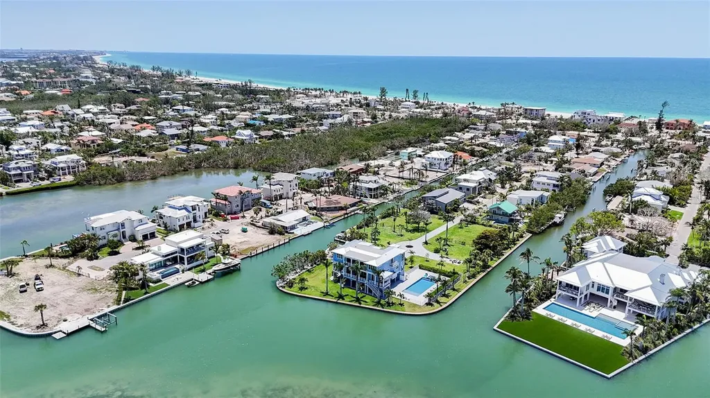 630 De Narvaez Drive Longboat Key FL 34228