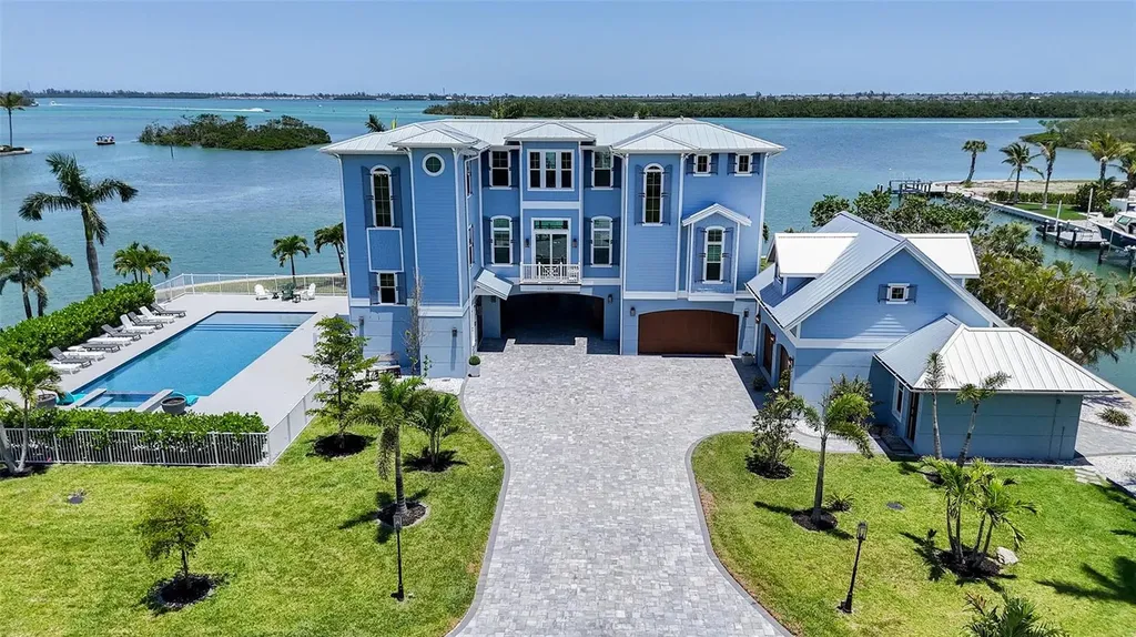 630 De Narvaez Drive Longboat Key FL 34228
