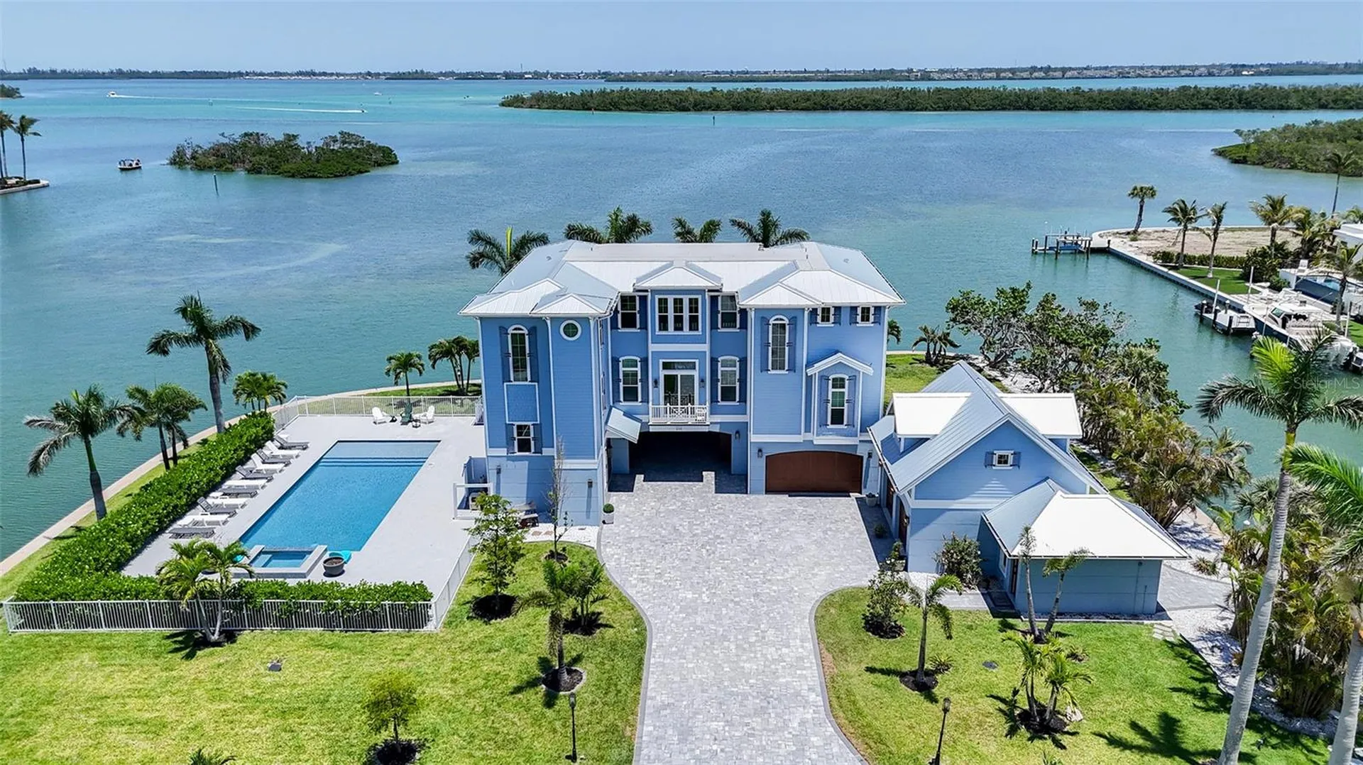 630 De Narvaez Drive Longboat Key FL 34228