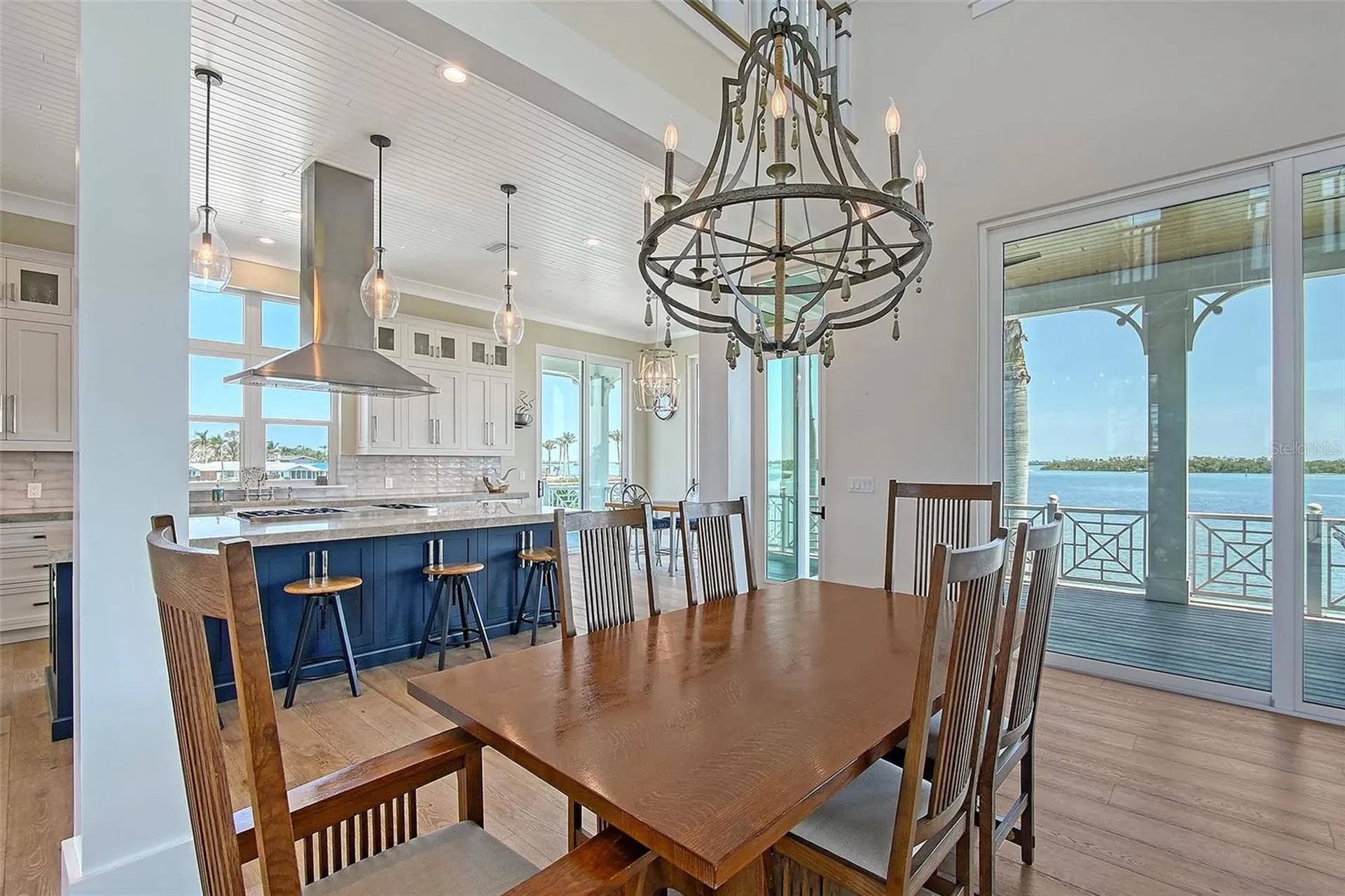 630 De Narvaez Drive Longboat Key FL 34228
