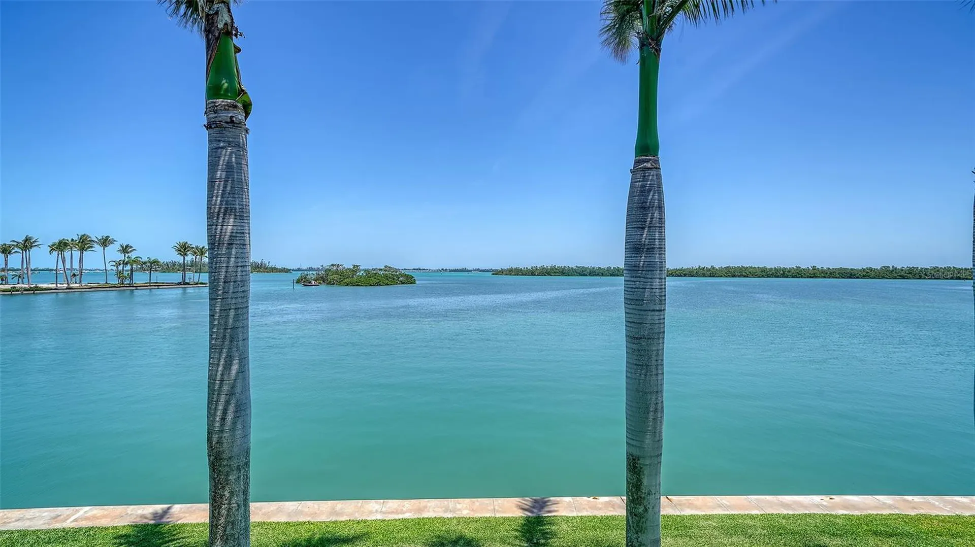 630 De Narvaez Drive Longboat Key FL 34228