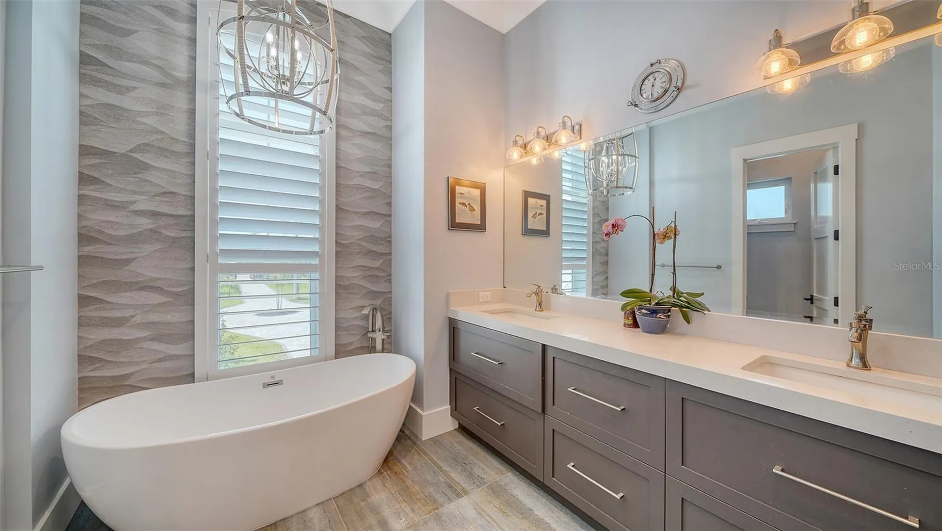 630 De Narvaez Drive Longboat Key FL 34228