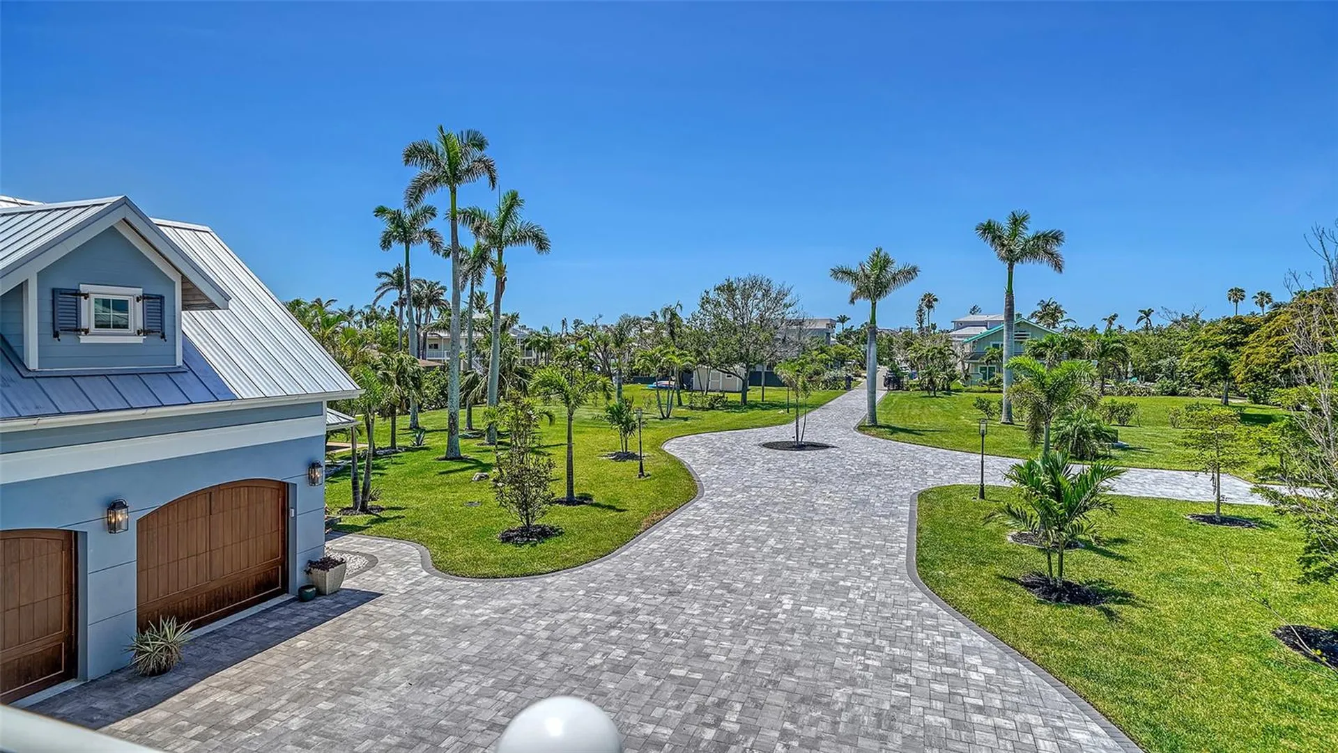 630 De Narvaez Drive Longboat Key FL 34228