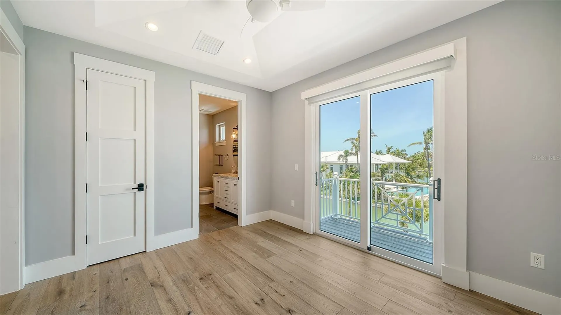 630 De Narvaez Drive Longboat Key FL 34228